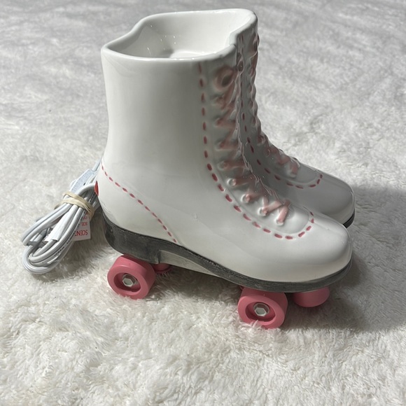 Scentsy Other - Scentsy Roller Skates Scented Wax Warmer